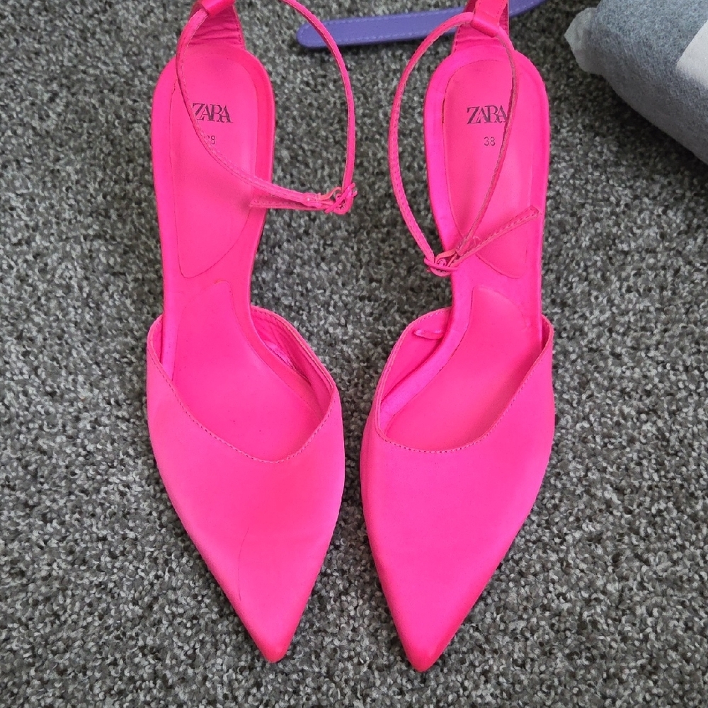 Zara Women's Pink Heels
